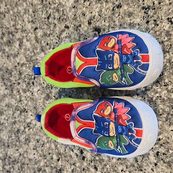 PJ Masks 3D Canvas Sneakers - Picture 1 of 6